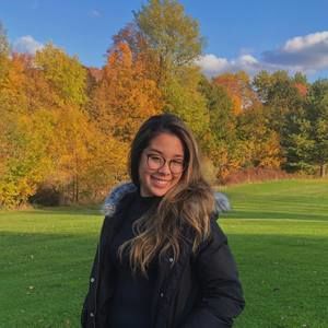 Meet your Posher, Ana laura